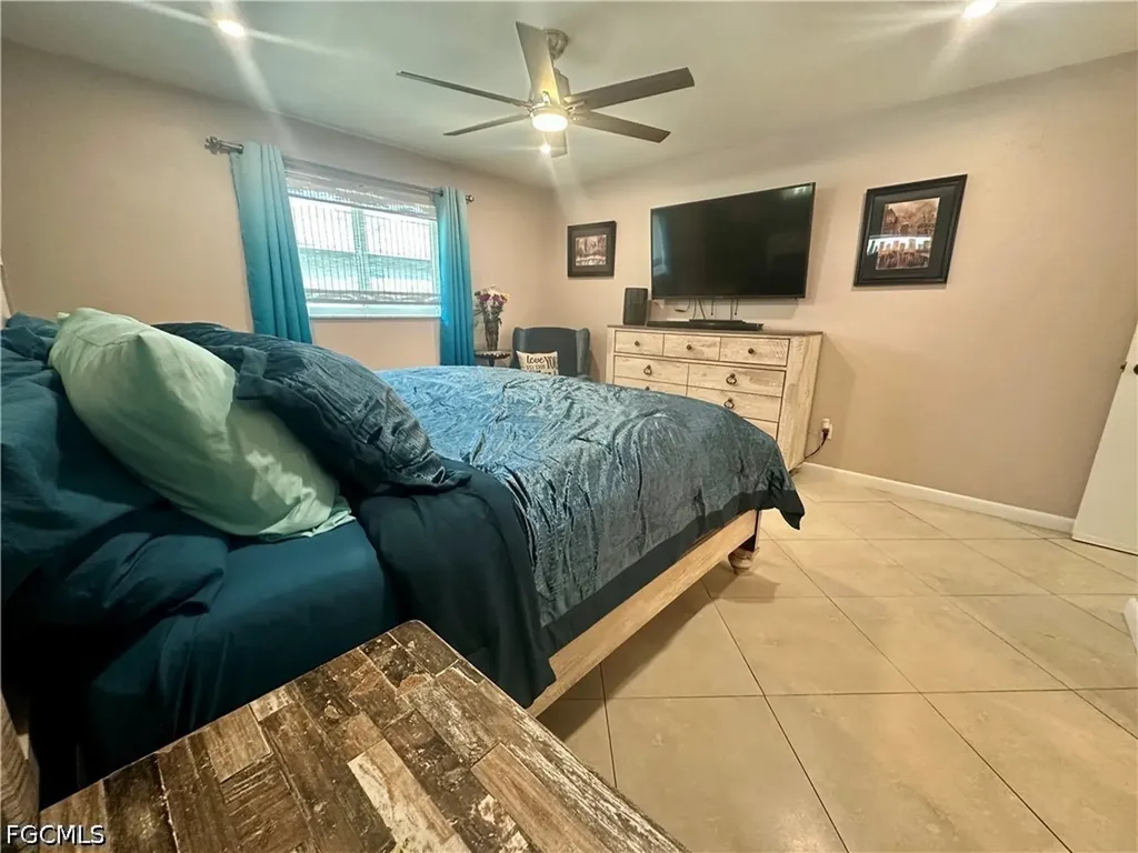 1495 Cranville Square Fort Myers FL 33919