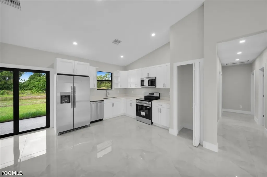 462 Lampion Avenue S Lehigh Acres FL 33974
