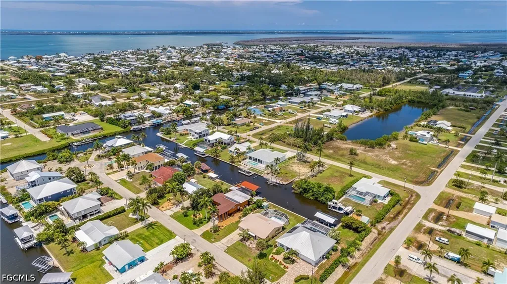 2763 Sanderling Court St. James City FL 33956