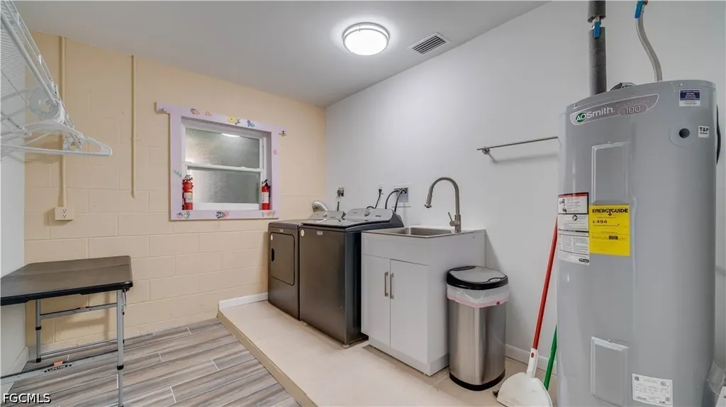 2763 Sanderling Court St. James City FL 33956