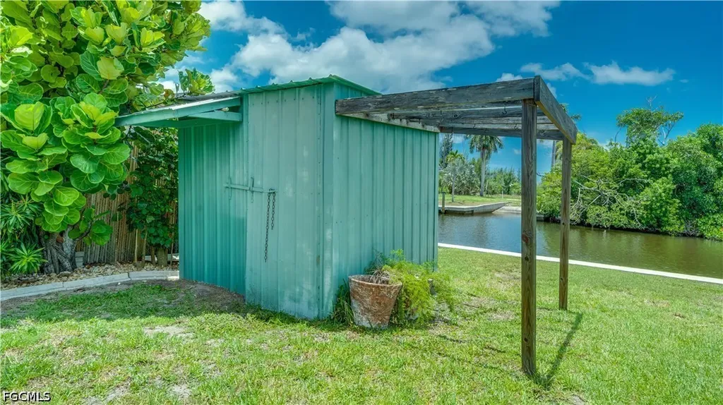 2763 Sanderling Court St. James City FL 33956