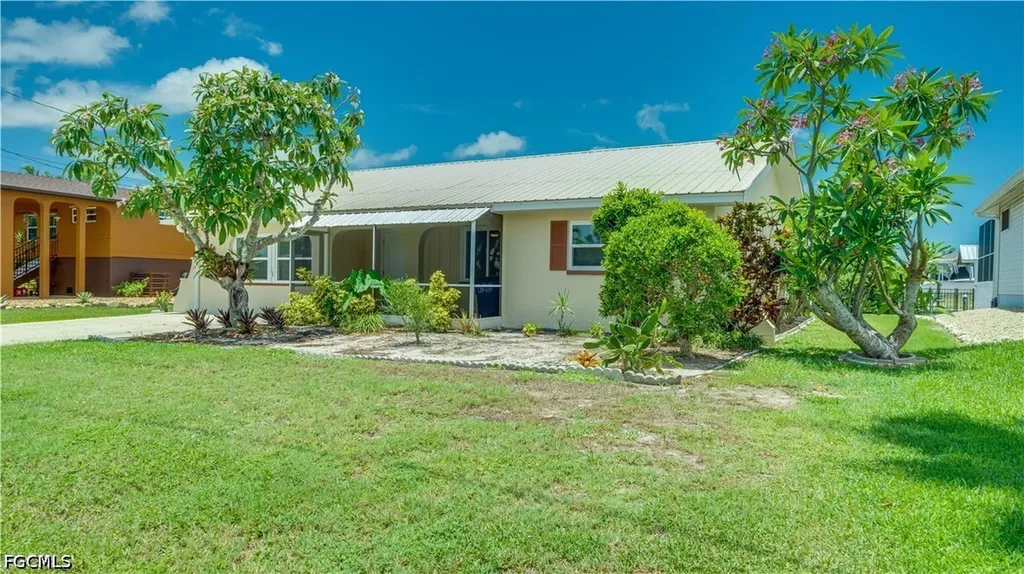 2763 Sanderling Court St. James City FL 33956