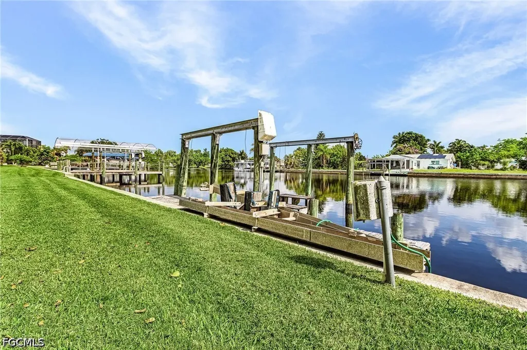 2068 Club House Road North Fort Myers FL 33917