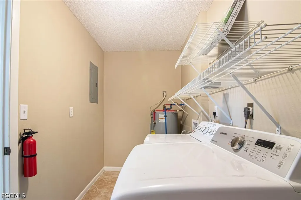 624 SE 13th Street Cape Coral FL 33990