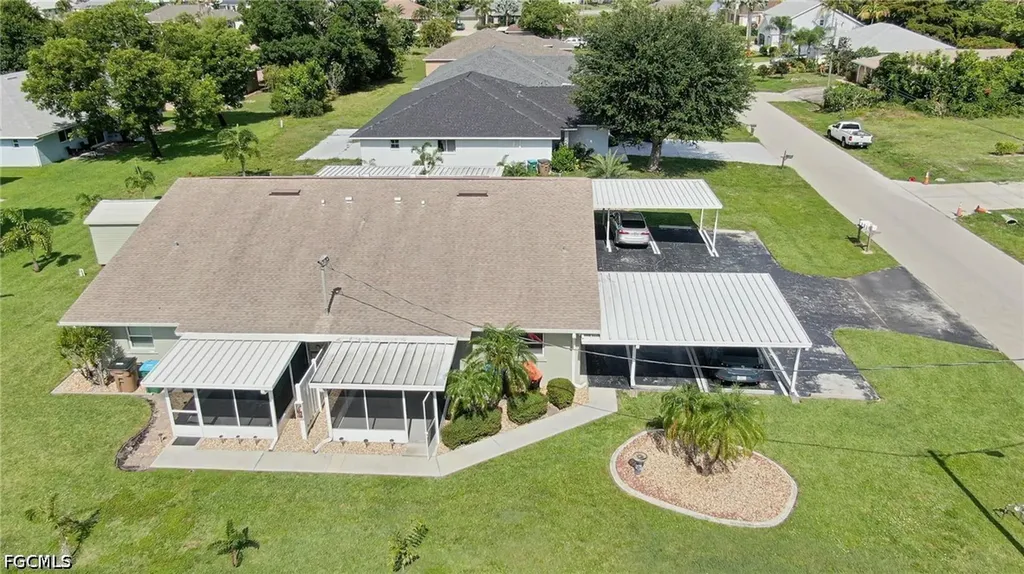 624 SE 13th Street Cape Coral FL 33990