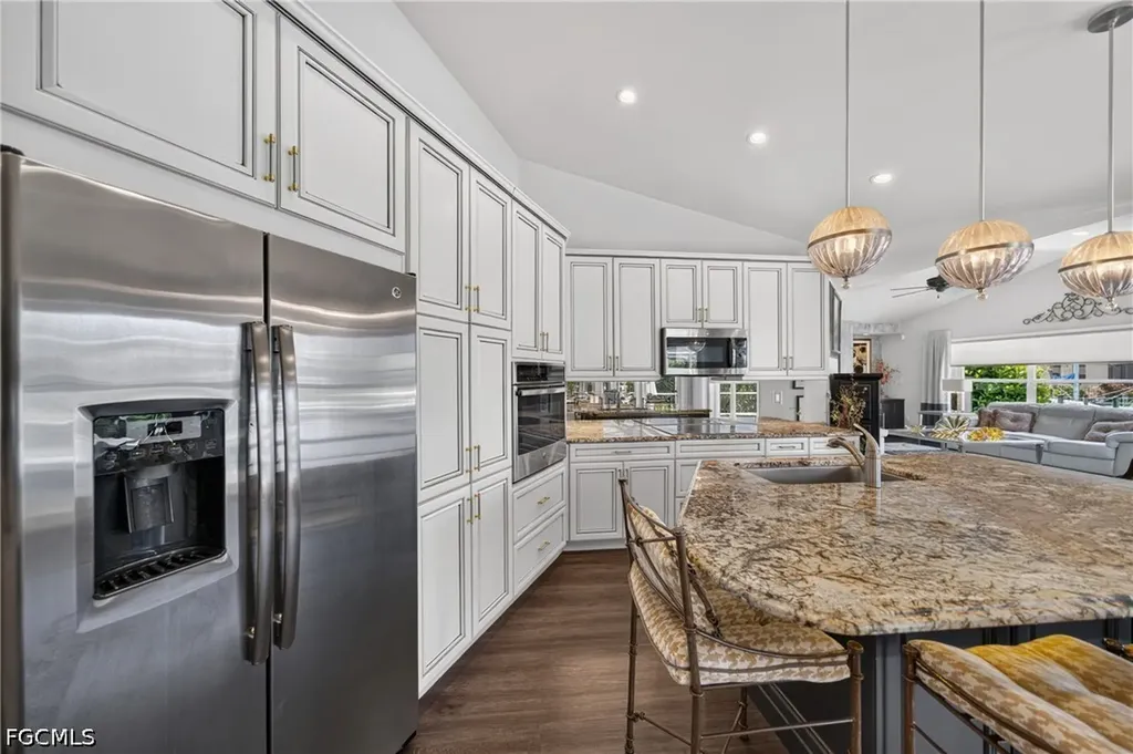 1425 SW 50th Street Cape Coral FL 33914