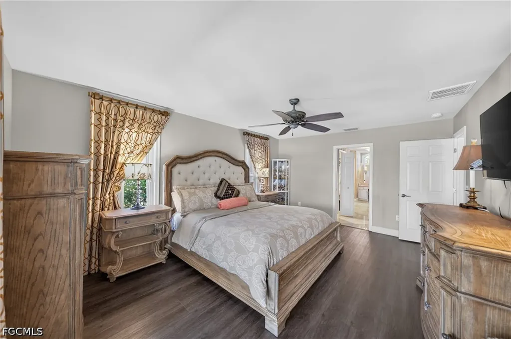 1425 SW 50th Street Cape Coral FL 33914