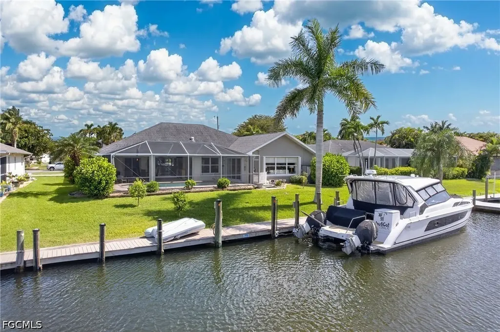 1425 SW 50th Street Cape Coral FL 33914