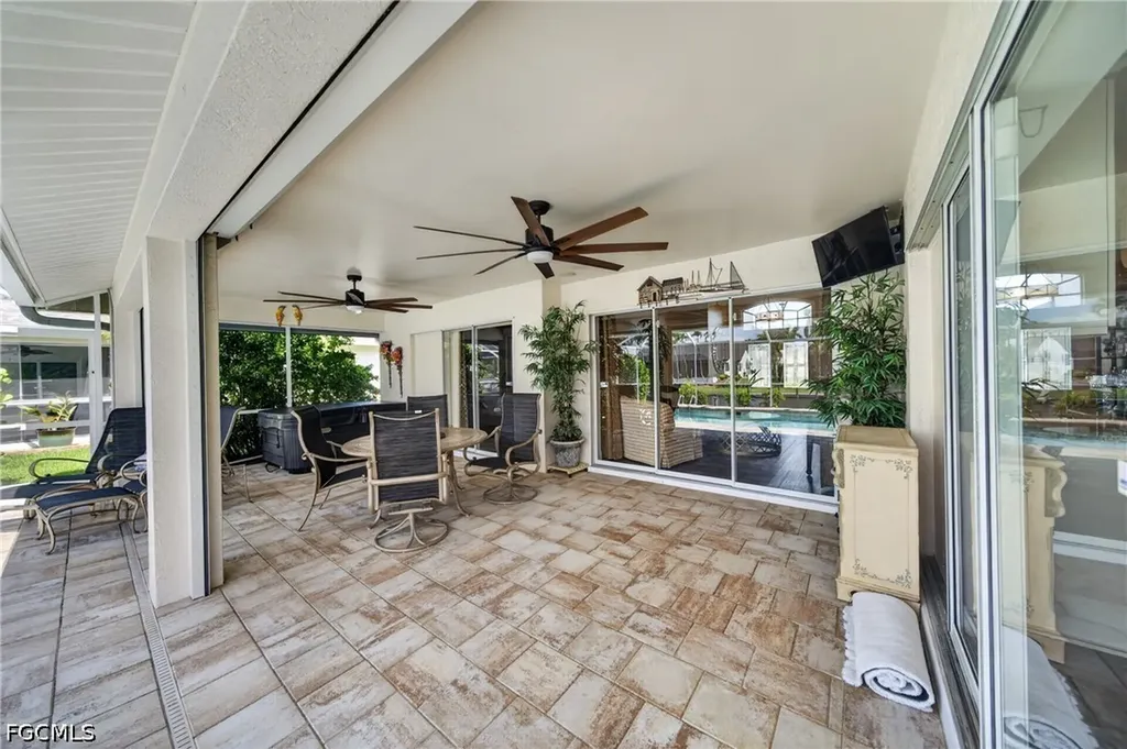 1425 SW 50th Street Cape Coral FL 33914