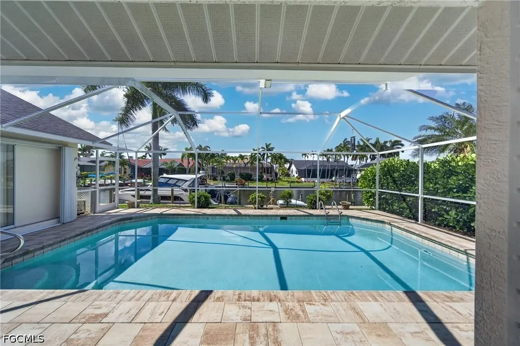 1425 SW 50th Street Cape Coral FL 33914