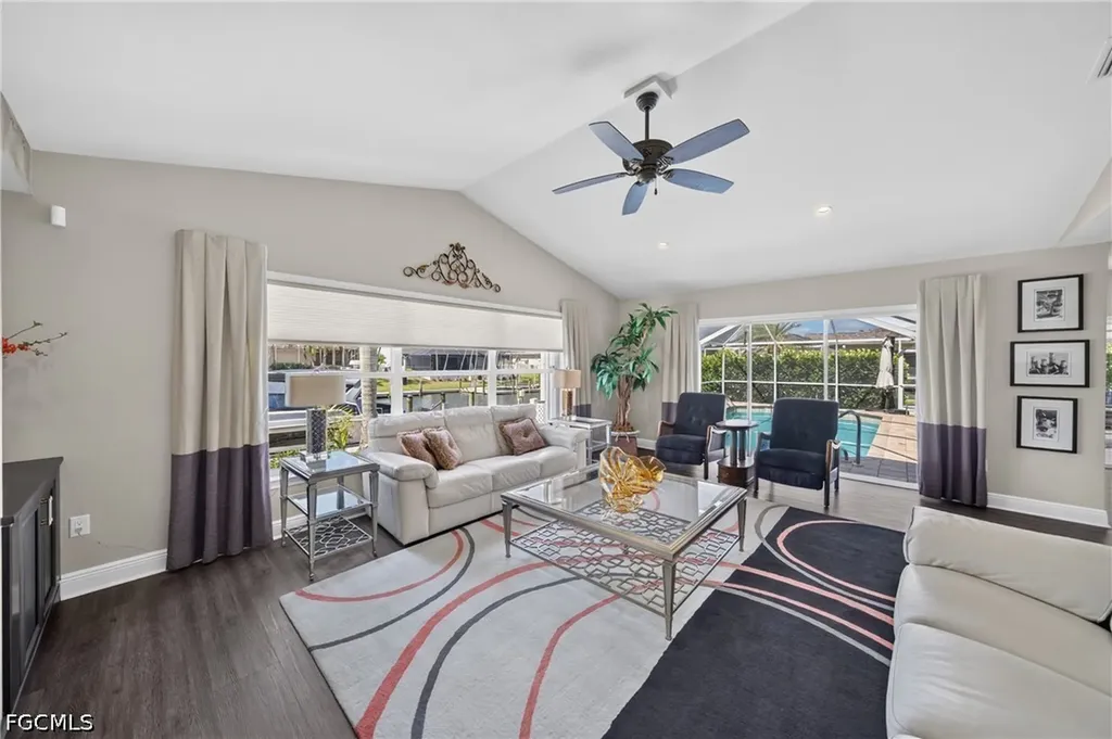 1425 SW 50th Street Cape Coral FL 33914