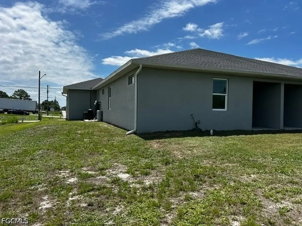 2202 Haviland Avenue S Lehigh Acres FL 33973
