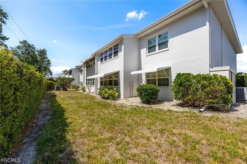 1830 Brantley Road Fort Myers FL 33907