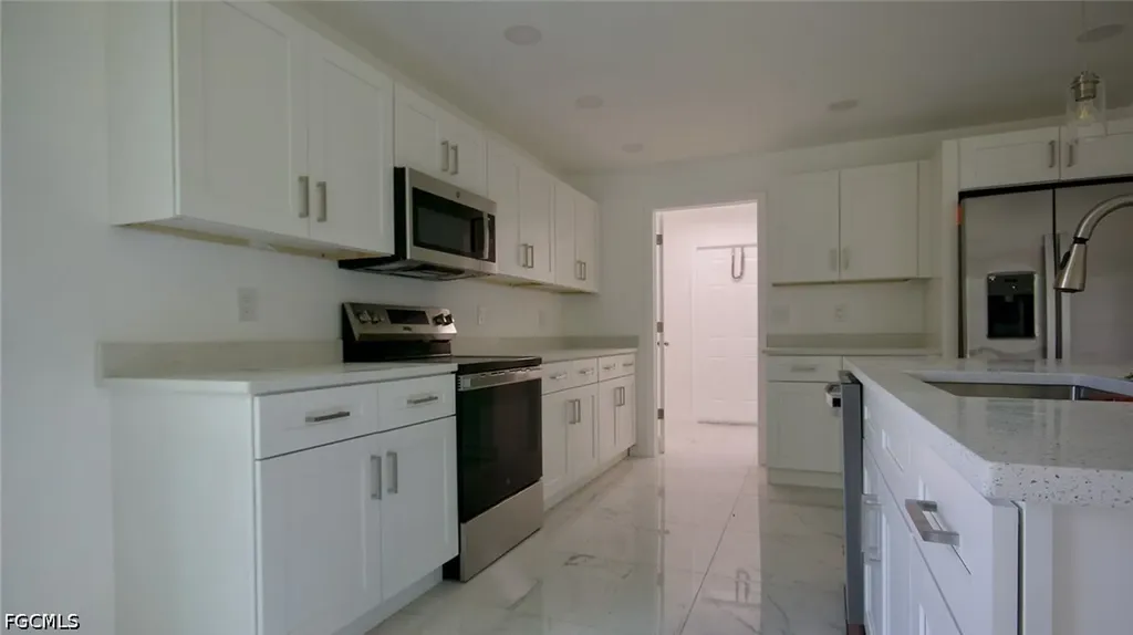 3428 Jeffcott Street Fort Myers FL 33916