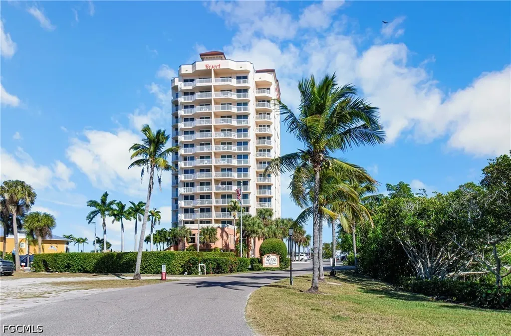 8771 Estero Boulevard Bonita Springs FL 33931
