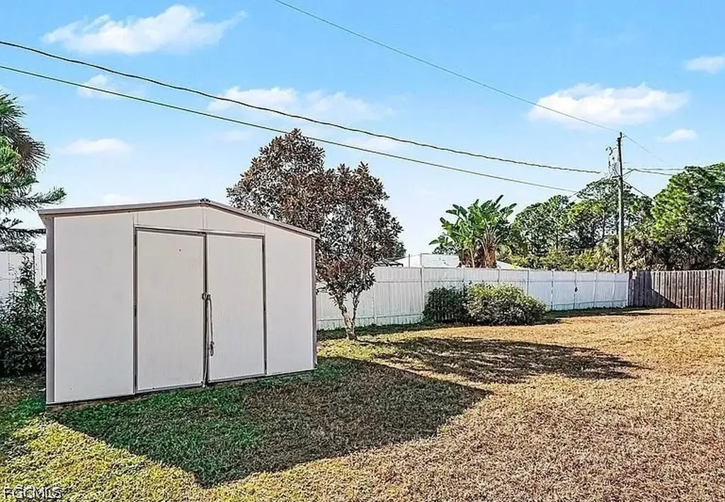 786 Hamm Street NW Palm Bay FL 32907