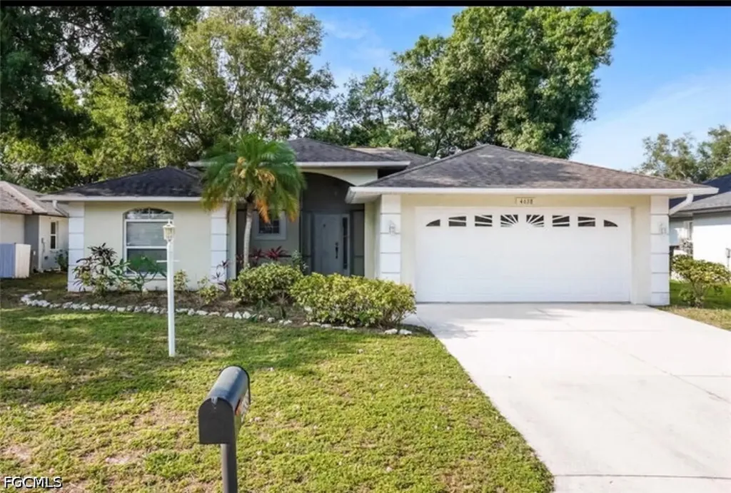 5211 Cedar Hammock Court Sarasota FL 34232