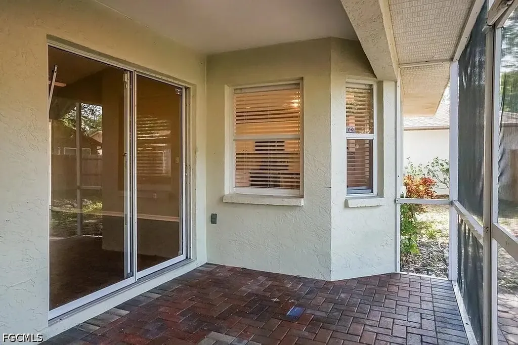 5211 Cedar Hammock Court Sarasota FL 34232