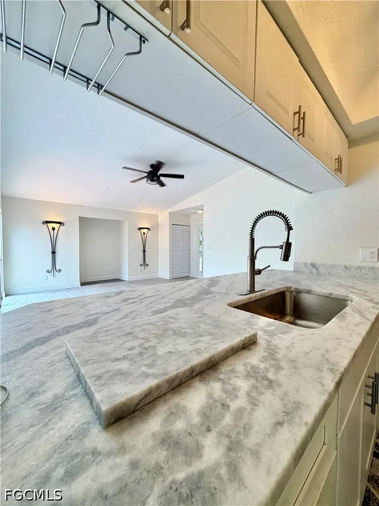 6220 Timberwood Circle Fort Myers FL 33908
