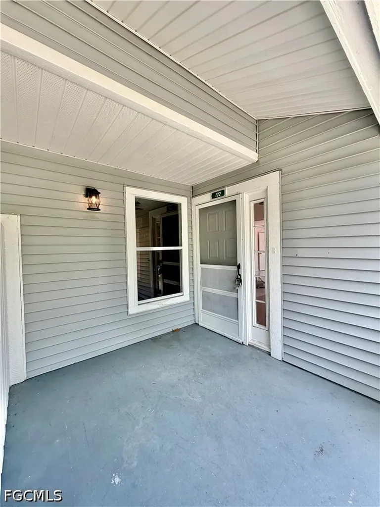 6220 Timberwood Circle Fort Myers FL 33908