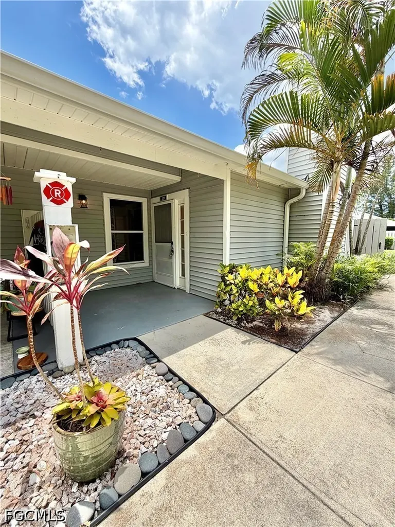 6220 Timberwood Circle Fort Myers FL 33908