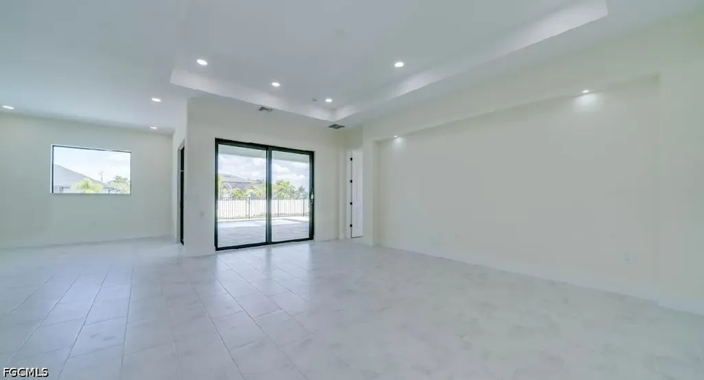 141 SW 37 Place Cape Coral FL 33993