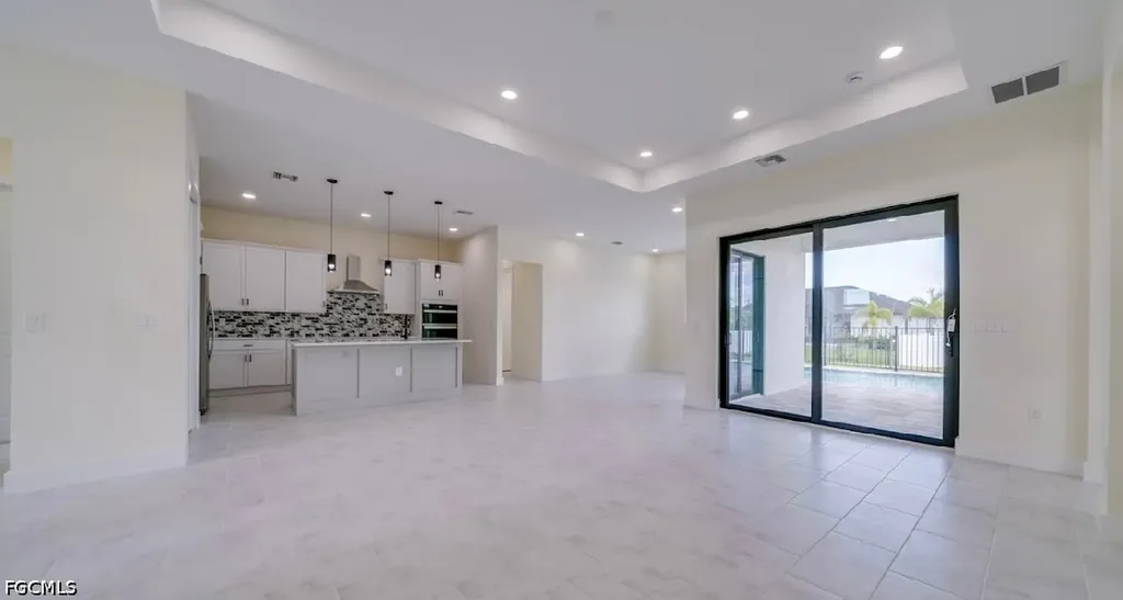 141 SW 37 Place Cape Coral FL 33993
