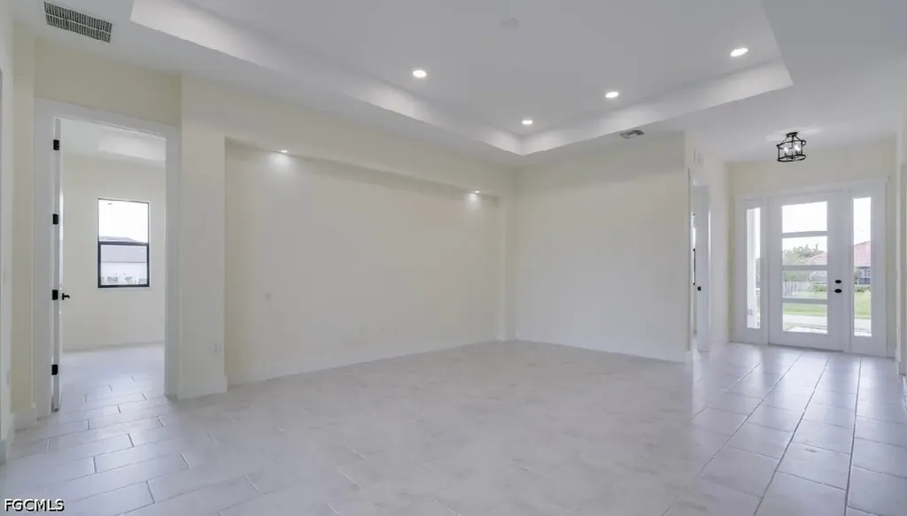 141 SW 37 Place Cape Coral FL 33993