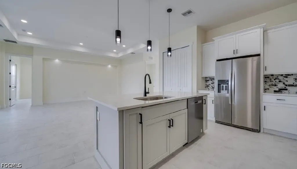 141 SW 37 Place Cape Coral FL 33993