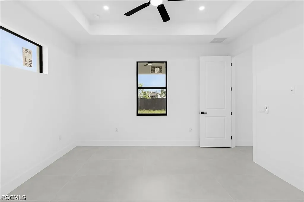 7 SW 19th Place Cape Coral FL 33991