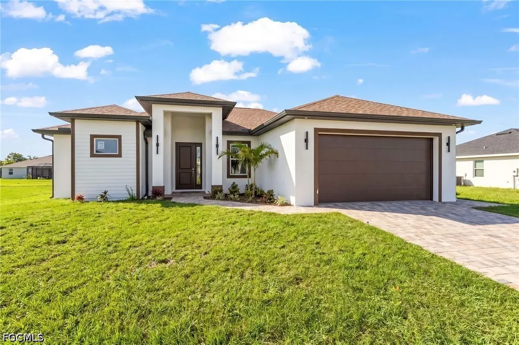 7 SW 19th Place Cape Coral FL 33991