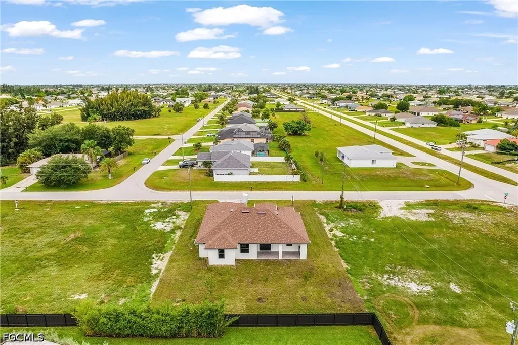 7 SW 19th Place Cape Coral FL 33991