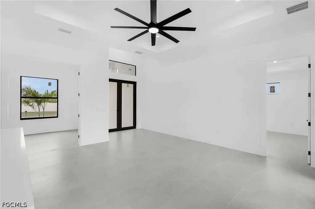 7 SW 19th Place Cape Coral FL 33991
