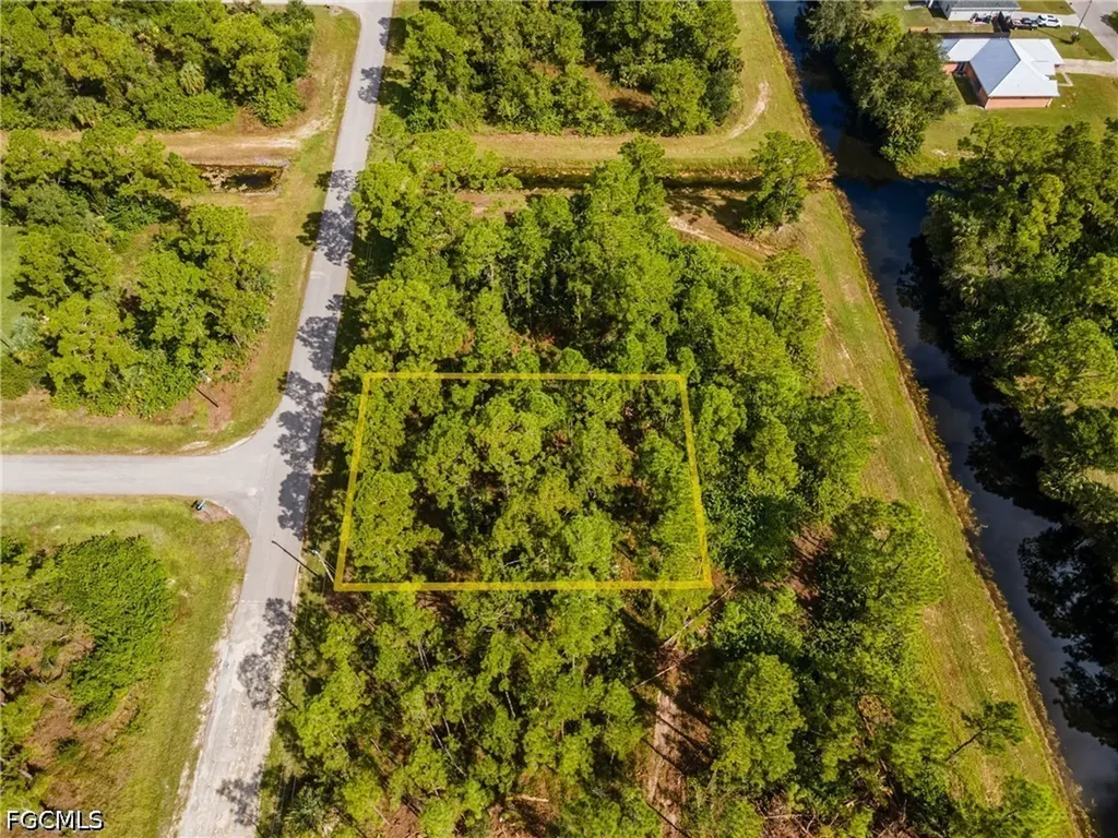 231 Thornton Avenue S Lehigh Acres FL 33974