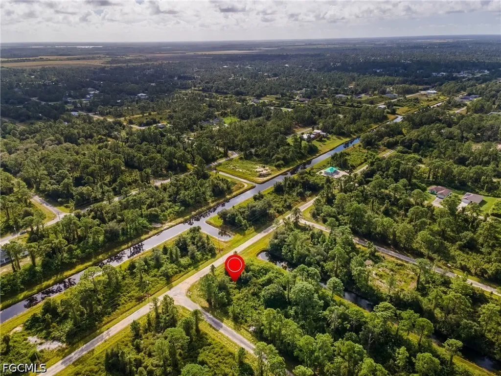 1068 Belmont Street E Lehigh Acres FL 33974