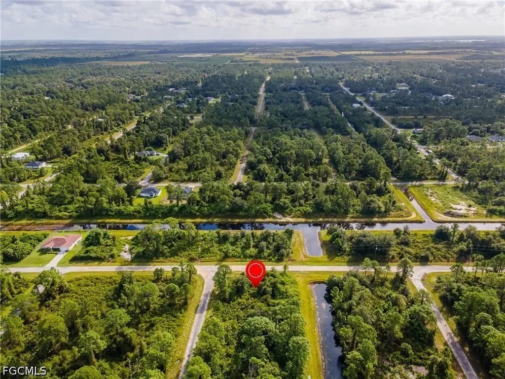 1068 Belmont Street E Lehigh Acres FL 33974