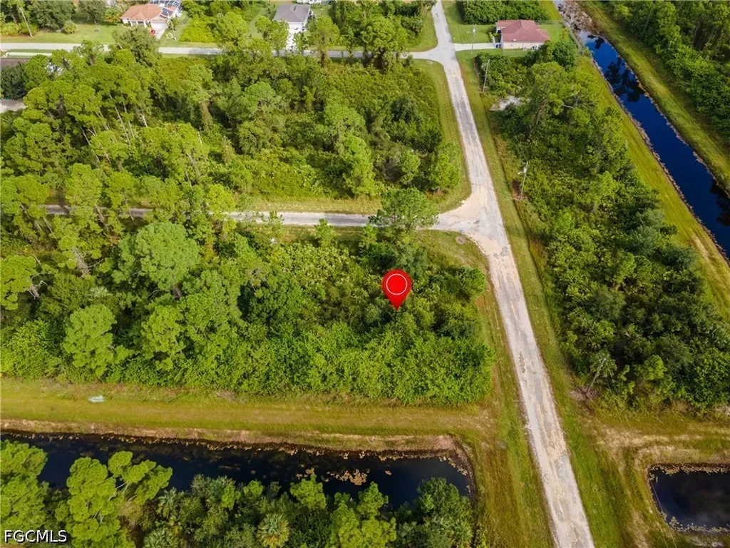 1068 Belmont Street E Lehigh Acres FL 33974