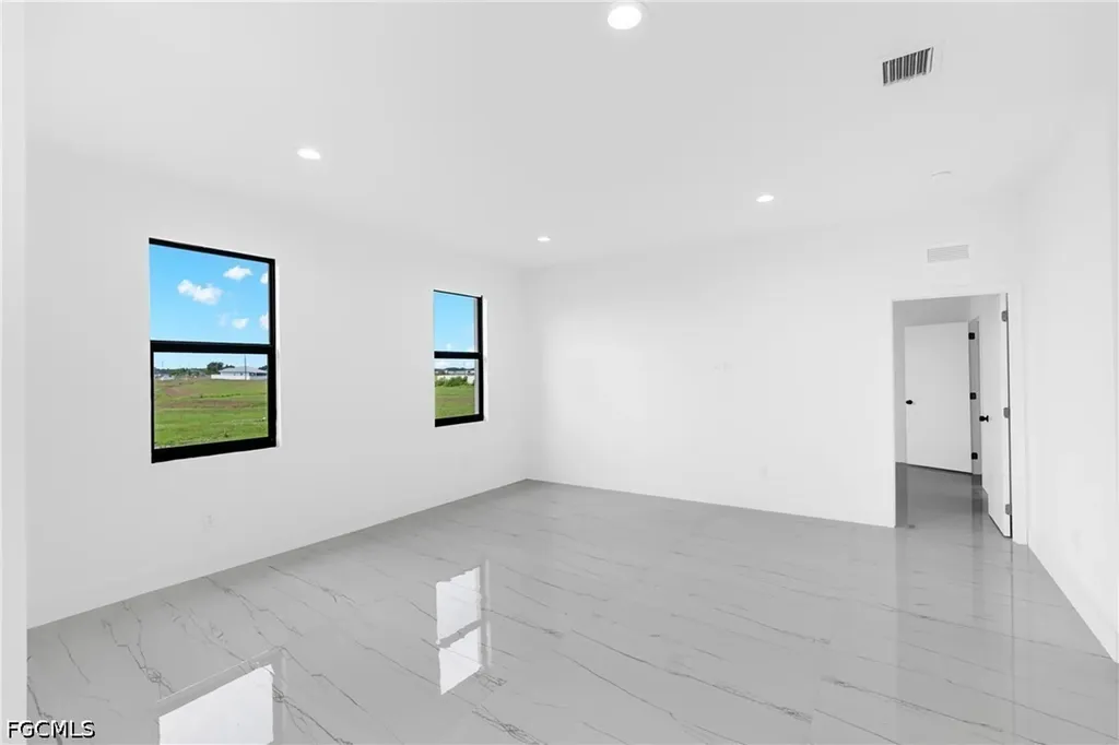 7071 Tide Circle Labelle FL 33935