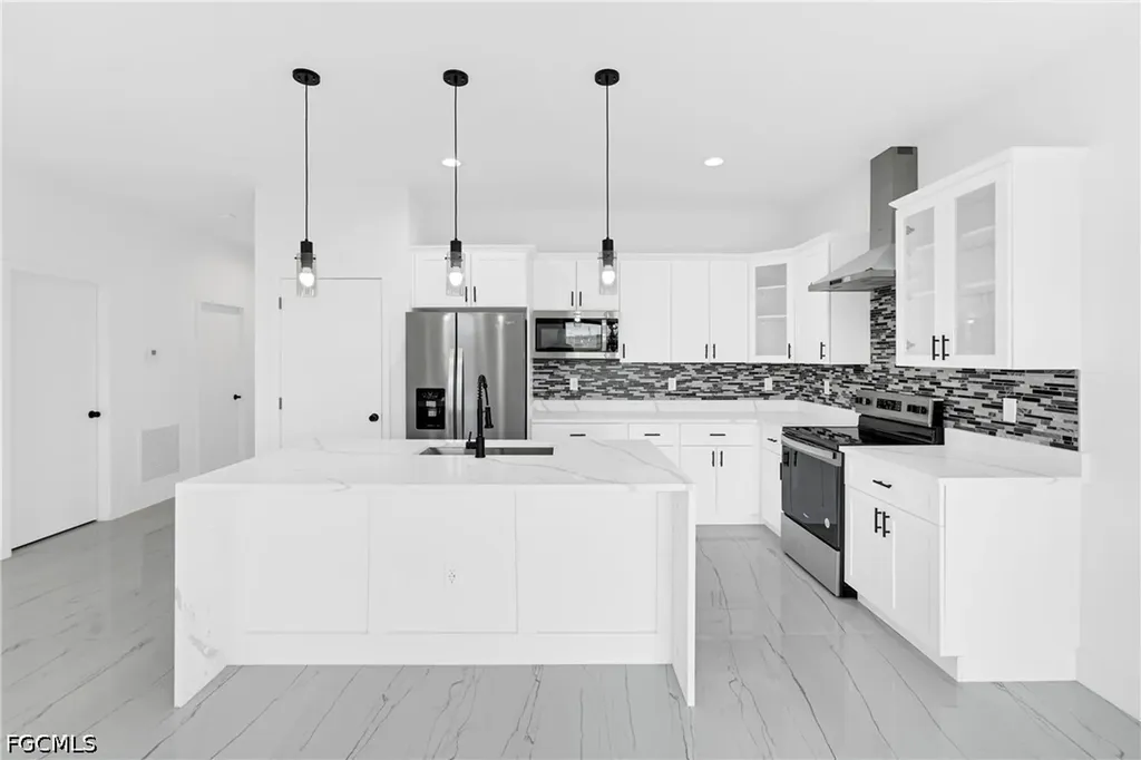 7071 Tide Circle Labelle FL 33935