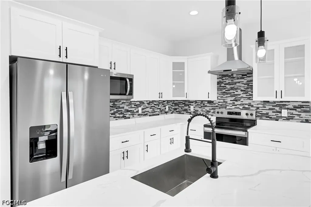 7071 Tide Circle Labelle FL 33935