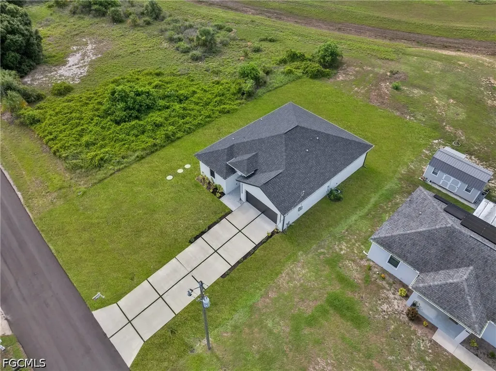 7071 Tide Circle Labelle FL 33935