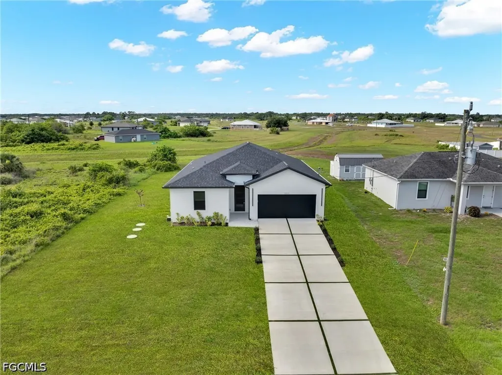 7071 Tide Circle Labelle FL 33935