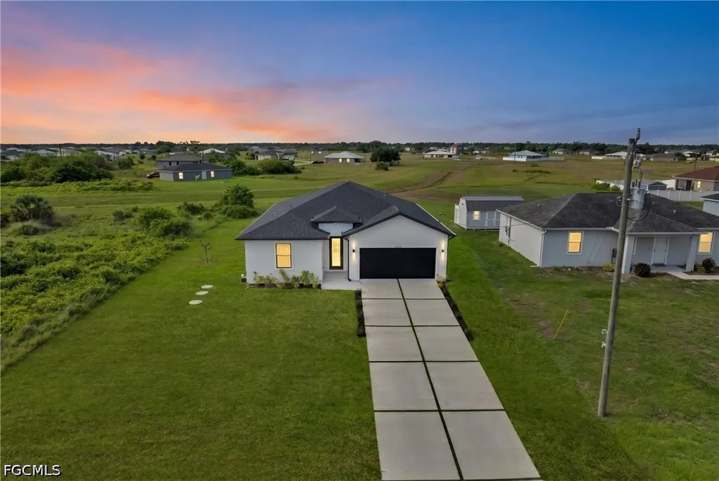7071 Tide Circle Labelle FL 33935