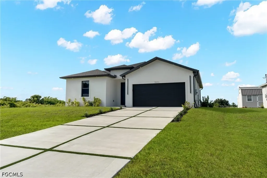 7071 Tide Circle Labelle FL 33935