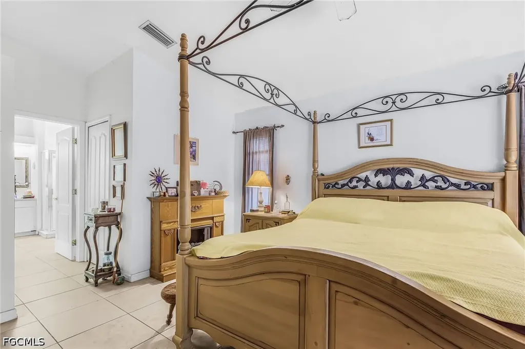 1409 SE 2nd Terrace Cape Coral FL 33990