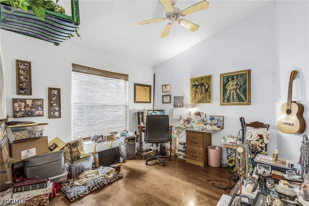 1409 SE 2nd Terrace Cape Coral FL 33990
