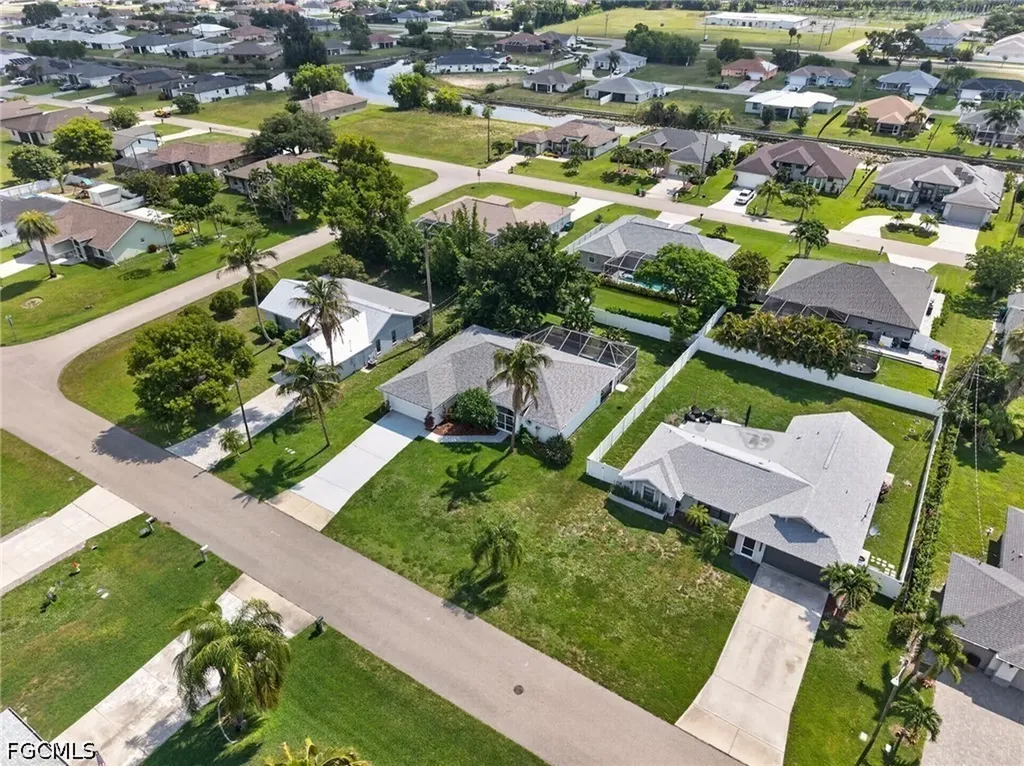 705 SW 9th Avenue Cape Coral FL 33991