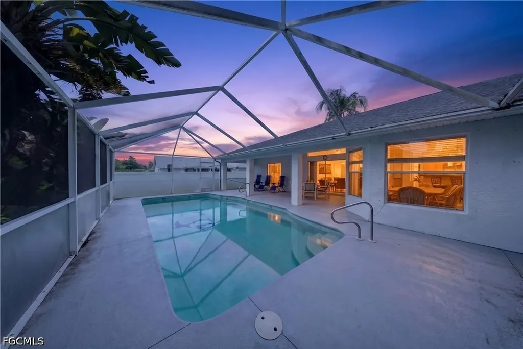 705 SW 9th Avenue Cape Coral FL 33991