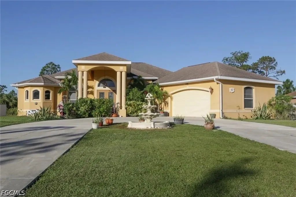 611 Clayton Avenue Lehigh Acres FL 33972