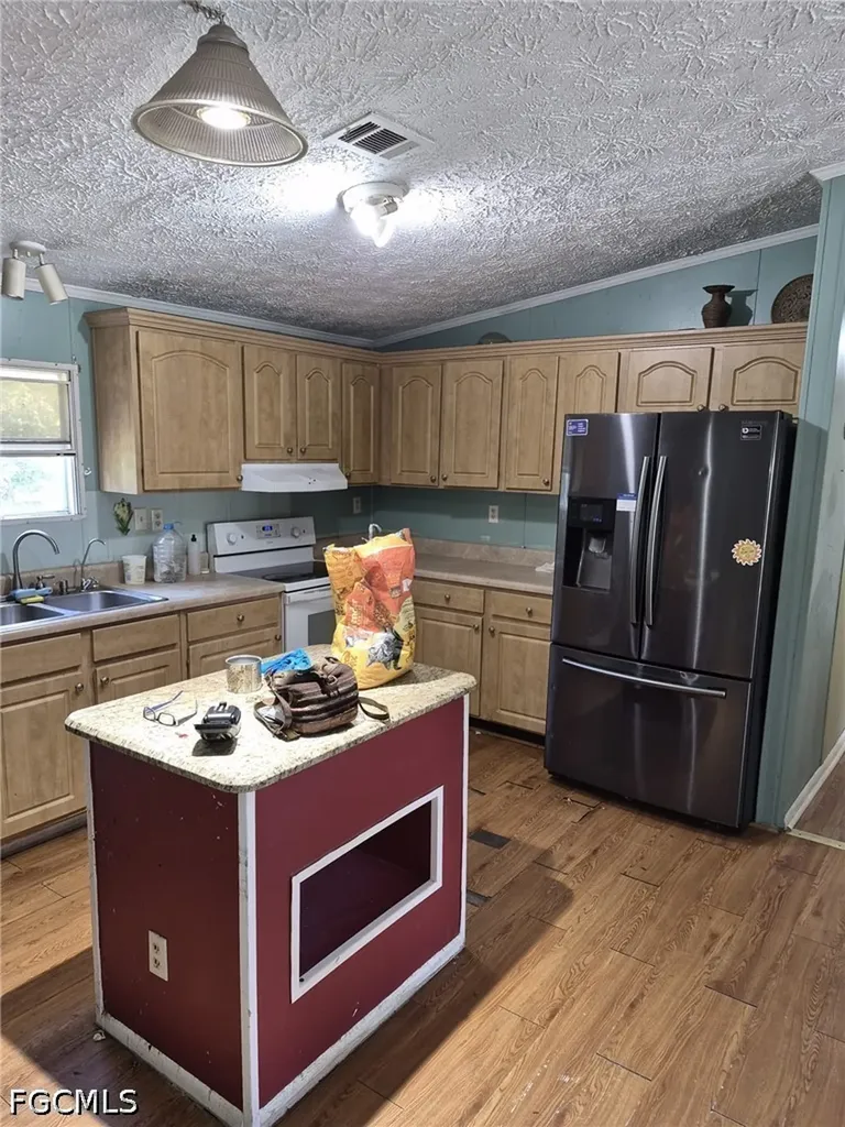 7616 Marx Drive North Fort Myers FL 33917
